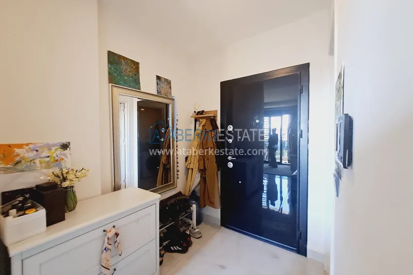 Purchase One bedroom apartment overlooking the sea and the fortress — Alanya city center 1 
