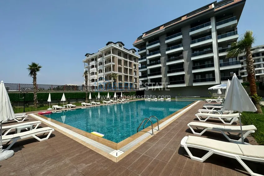 Jednopokojowy apartament pod klucz w komfortowym kompleksie - druga linia brzegowa, dzielnica Kargicak, Alanya 1 