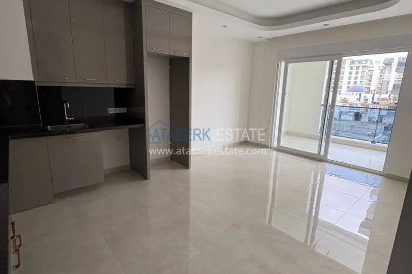 Purchase 1+1 apartment in a young complex, Mahmutlar — Saturday Market District 1
