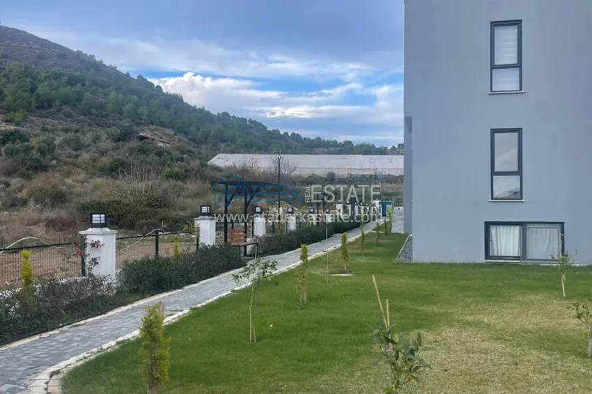 Furnished 1+1 apartment in a new modern complex in Gazipasa 8