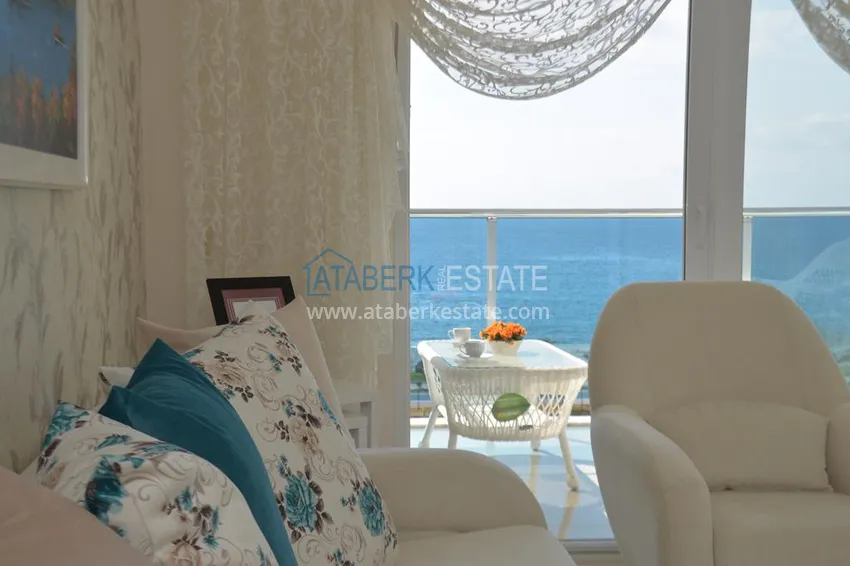 Kupuj Dwupoziomowy penthouse w rejonie Kestel, umeblowany - pierwsza linia brzegowa 6 