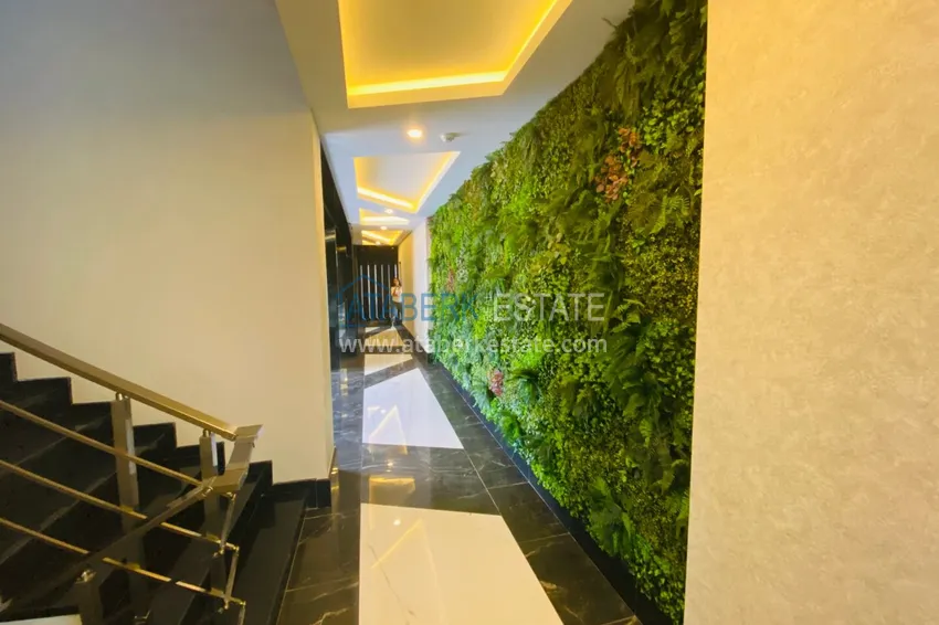 Profitable turnkey apartment in the center of Alanya at a bargain price 10 