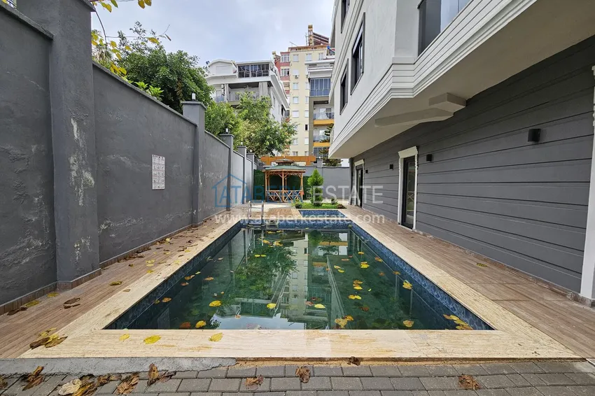 1+1 apartment in a new boutique complex in the center of Alanya, Cleopatra beach area 8 