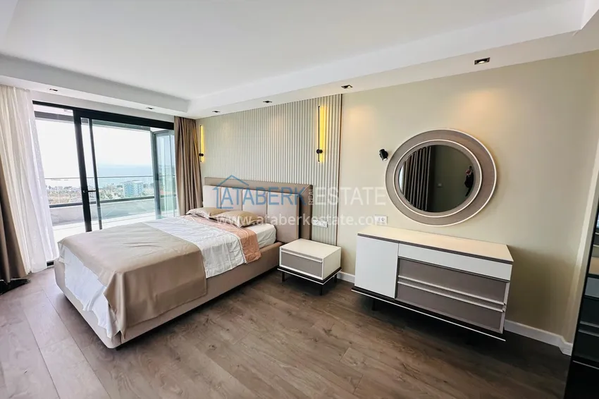 Purchase Luxury real estate! Villas in Alanya — Incekum district. Suitable for citizenship 15