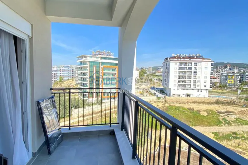 Purchase 1+1 furnished apartment for rent in a luxury residence near Incekum beach, Avsallar district — Alanya D43 15 