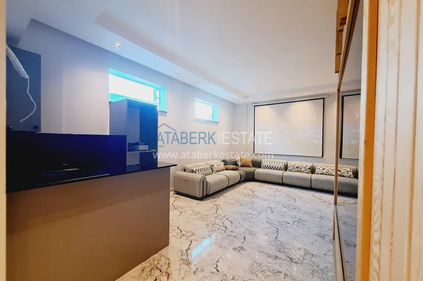 Purchase Luxury real estate! Villas in Alanya — Incekum district. Suitable for citizenship 18