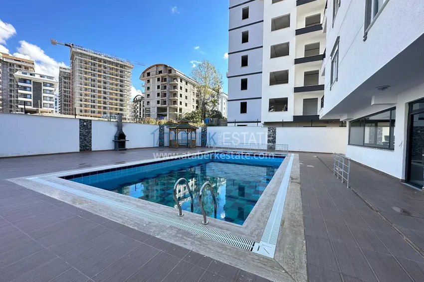 1+1 furnished apartment from the owner in Mahmutlar, Alanya 2