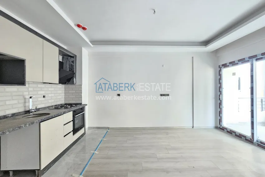 Purchase Cheap 1+1 apartment in a new complex — Arpachbakhshish, Mersin 3