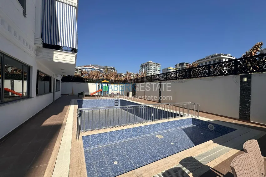 Apartament z 1 sypialnią w Mahmutlar z nowymi nowoczesnymi meblami 4 