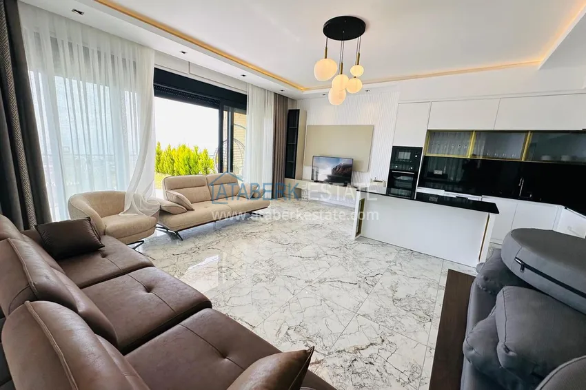 Purchase Luxury real estate! Villas in Alanya — Incekum district. Suitable for citizenship 4
