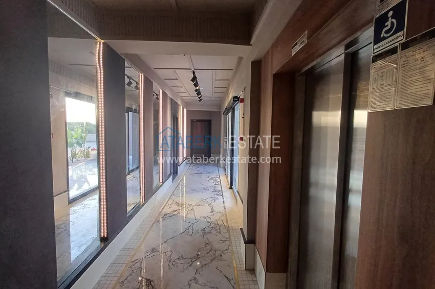 One bedroom apartment from the owner with a fine finish in Mersin, Cesmeli district 6 