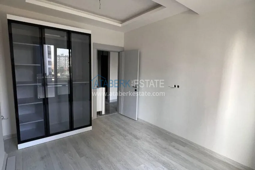 One bedroom apartment with sea view in Arpachbakhshish district — 500 meters from the sea 2 