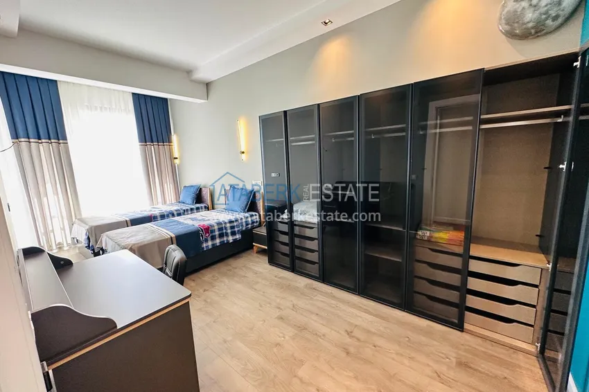 Purchase Luxury real estate! Villas in Alanya — Incekum district. Suitable for citizenship 9