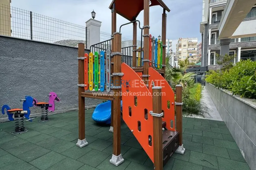 Two-bedroom apartment with new furniture in the center of Alanya - suitable for a residence permit 13 