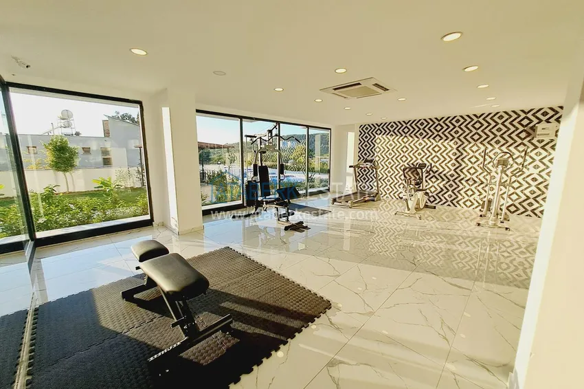 2+1 apartment in Alanya, Avsallar district - fine finish, sea and mountain views 17