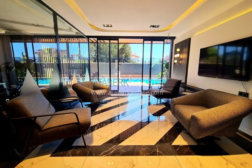 One-bedroom apartment with a turnkey finish in Alanya 18