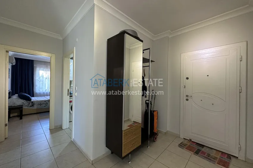 Kupuj Apartament 2+1 z meblami i przeszklonymi balkonami — Alanya, dzielnica Cikcilli. Nadaje się do zezwolenia na pobyt 1 