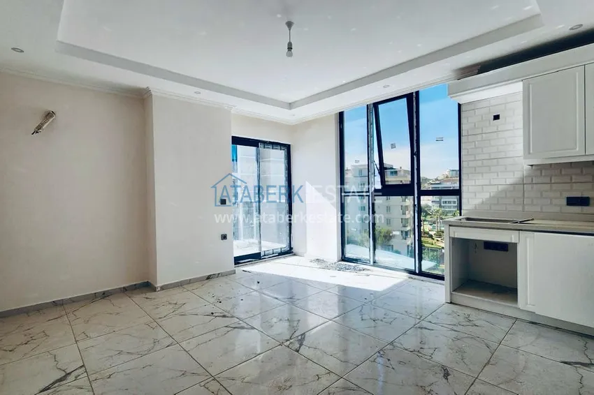 Purchase Three-room apartment with sea view in Alanya, Demirtas district — short-term rental permit available 1