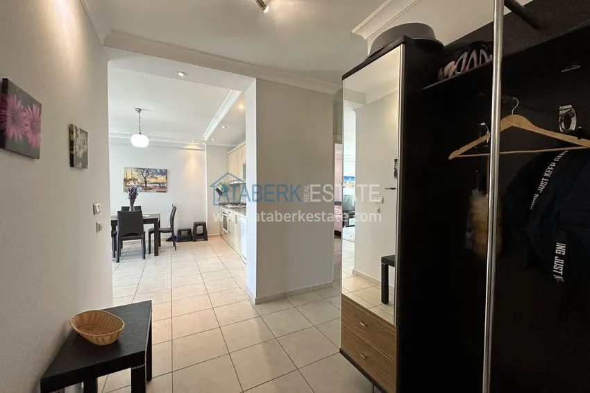 Kupuj Apartament 2+1 z meblami i przeszklonymi balkonami — Alanya, dzielnica Cikcilli. Nadaje się do zezwolenia na pobyt 2 
