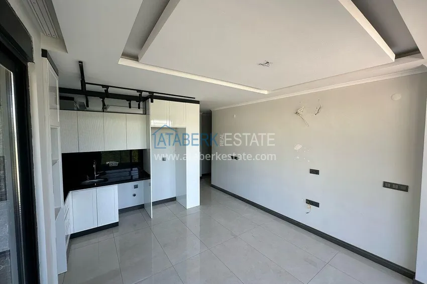 Purchase One-bedroom apartment with a turnkey finish in Alanya 3