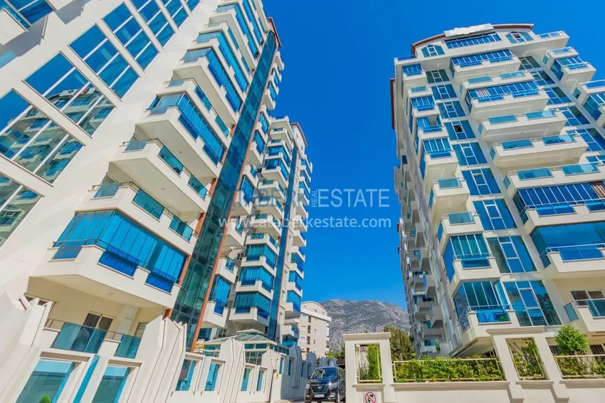 Apartamenty pod klucz w prestiżowym kompleksie nad morzem — Alanya, dzielnica Mahmutlar 3 