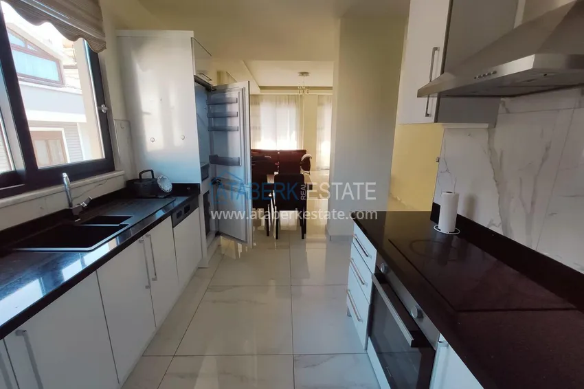Purchase Furnished duplex penthouse just 200 meters from Cleopatra Beach — Alanya Center 4 
