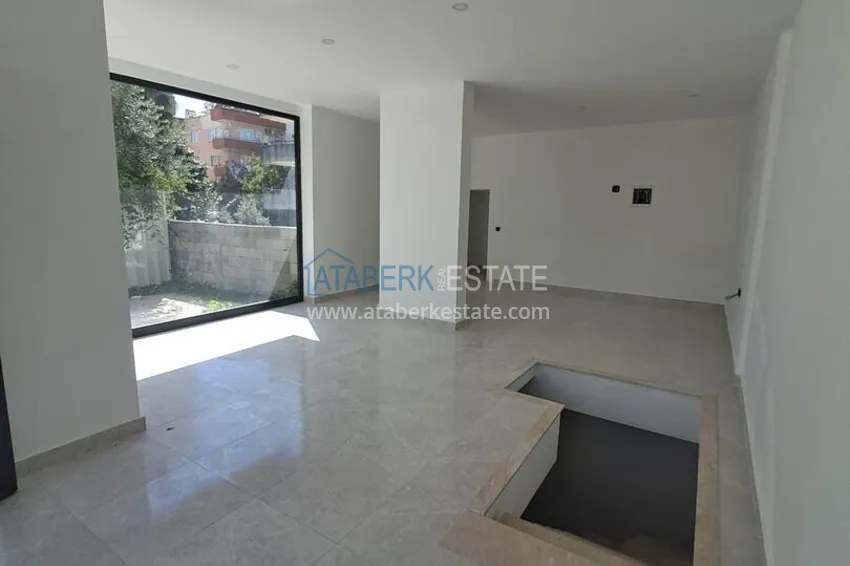 Purchase Commercial space in the heart of Alanya 1