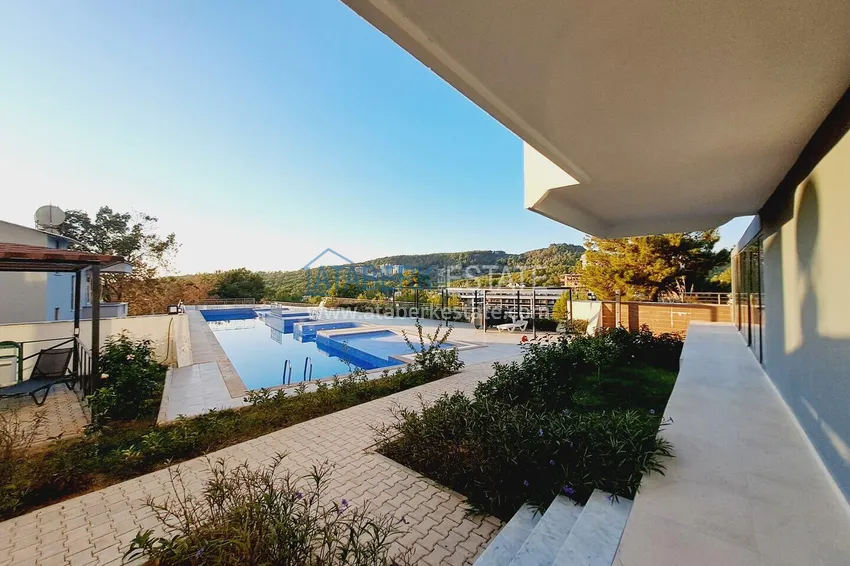 2+1 apartment in Alanya, Avsallar district - fine finish, sea and mountain views 6