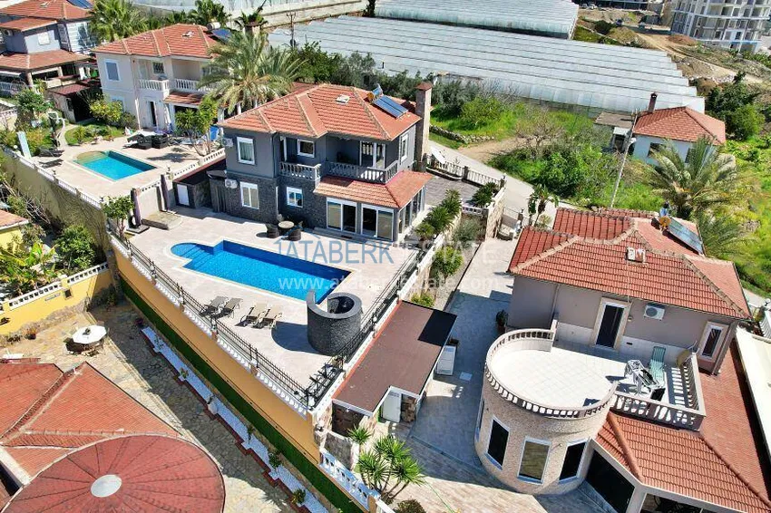 Two-storey detached villa in a cottage complex — Alanya, Mahmutlar district 11