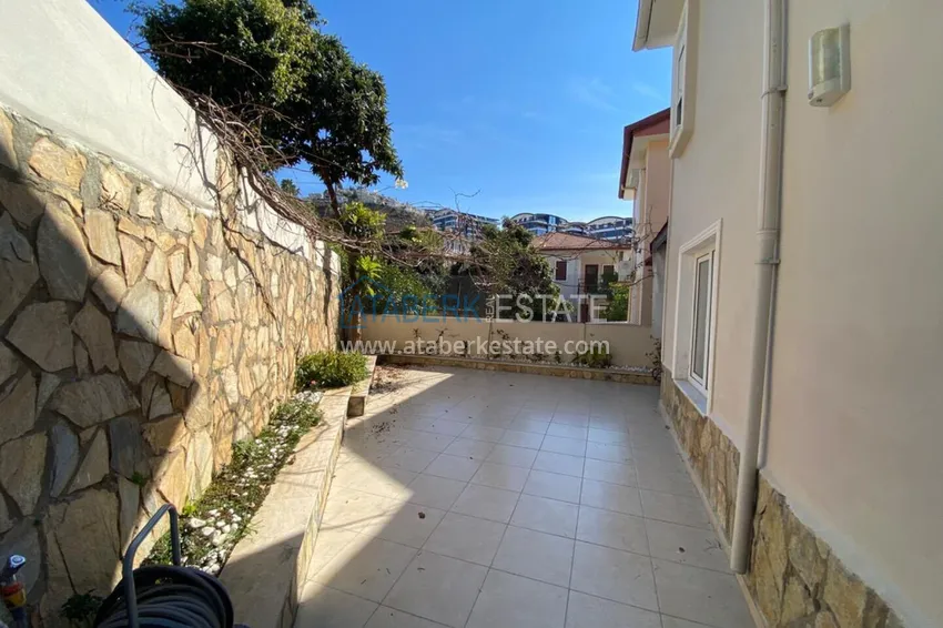 3+1 two-storey private house with pool and fully furnished in Kargicak 8 