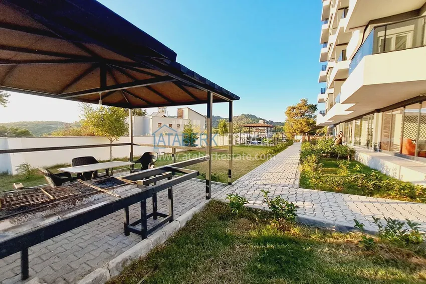 2+1 apartment in Alanya, Avsallar district - fine finish, sea and mountain views 8