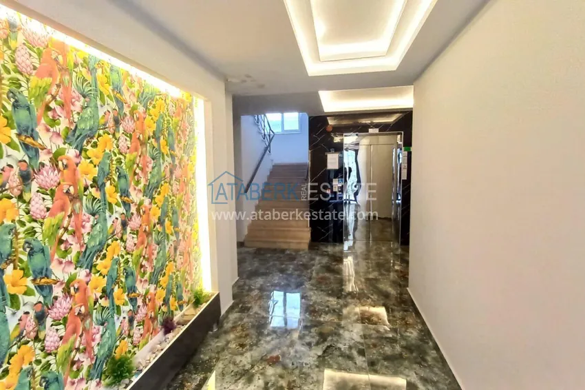 Three-room city apartment with furniture and a separate kitchen in the center of Alanya 10