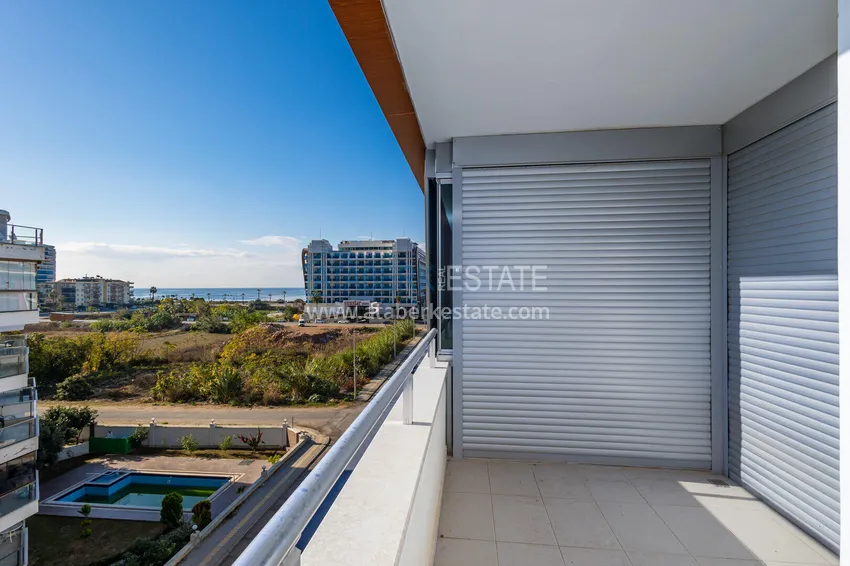 Purchase Turnkey duplex penthouse with sea view, 150 meters from the beach — Kestel, Alanya 14