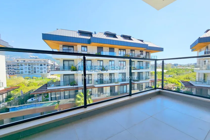 Kupuj Apartament 1+1 w Alanya, dzielnica Oba, w komfortowym kompleksie 10 