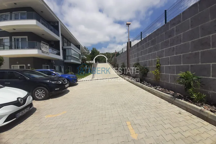 Furnished 2+1 apartment 250 meters from the sea — Alanya, Incekum district 17