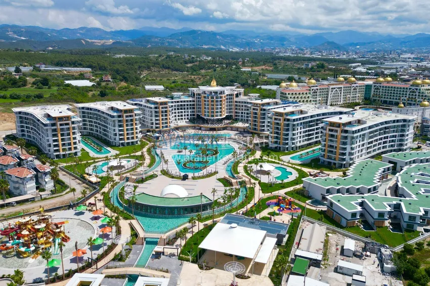4+1 garden duplex with citizenship in a premium resort resort — Turkler, Alanya 1