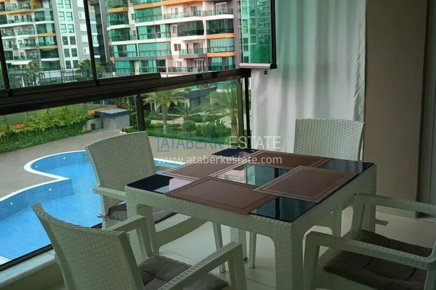 Kupuj Apartament pod klucz 1+1 z przeszklonym balkonem w kompleksie z prywatną plażą — Avsallar, Alanya 20