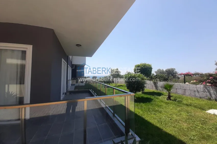 Purchase Furnished 2+1 apartment 250 meters from the sea — Alanya, Incekum district 26