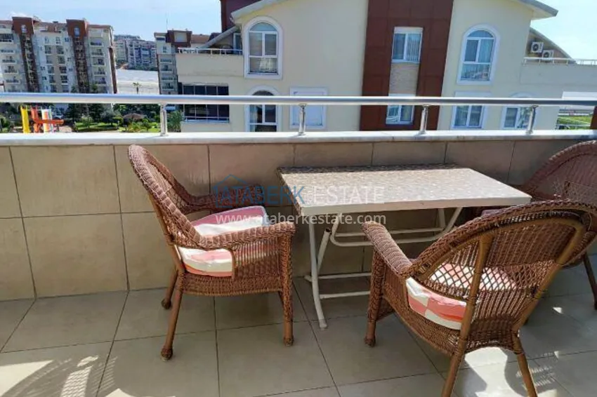 Kupuj Dwupoziomowy penthouse 5+1 z meblami — Alanya, dzielnica Avsallar 28