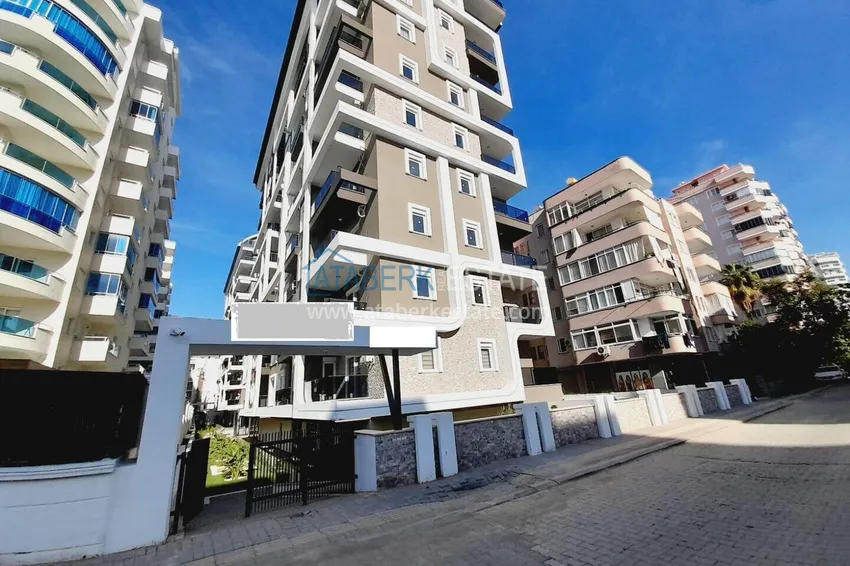 Apartament 1+1 z panoramicznym widokiem na morze — dzielnica Mahmutlar, Alanya, 200 metrów od morza 2 