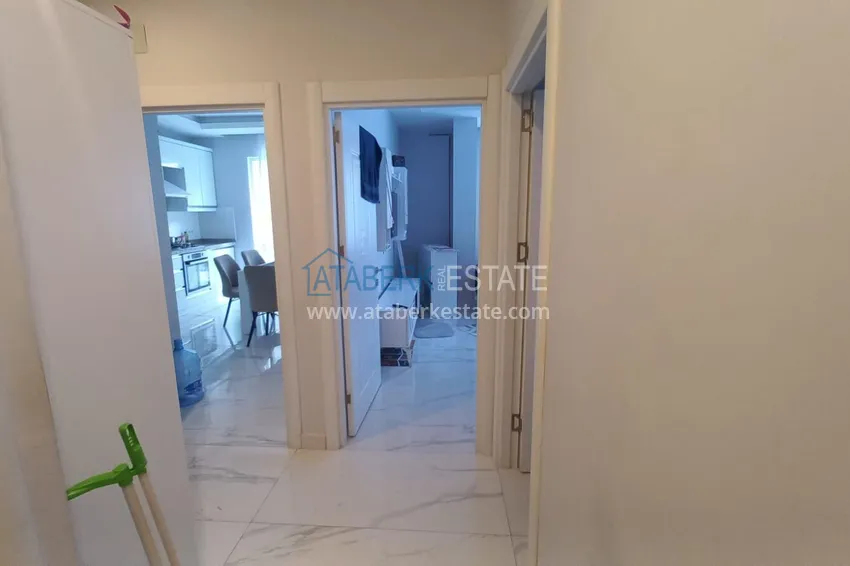 Purchase Three-room city apartment with furniture and a separate kitchen in the center of Alanya 2