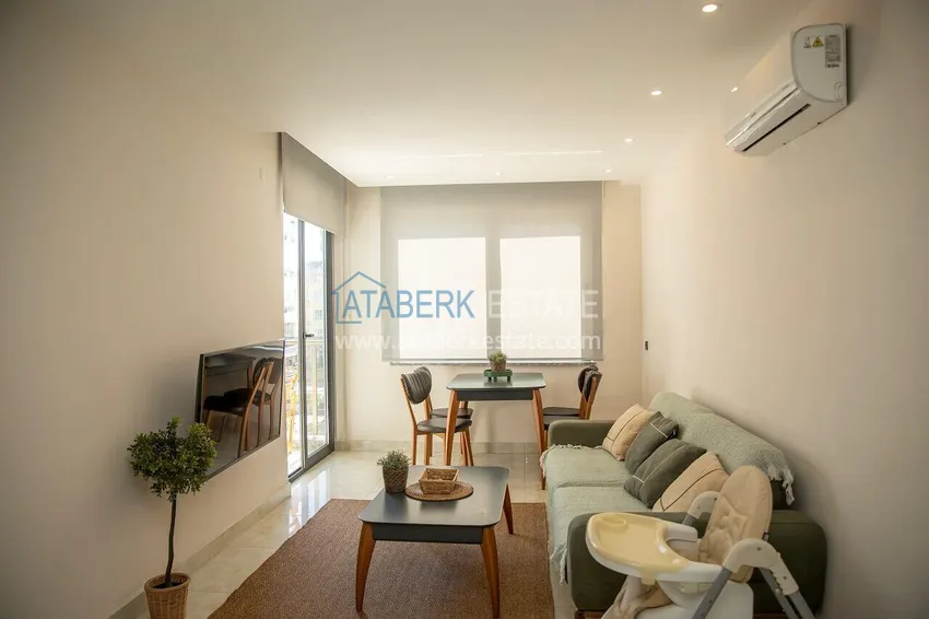 Kupuj Umeblowany apartament 2+1 w komfortowym kompleksie - centrum Alanyi, plaża Kleopatra 4