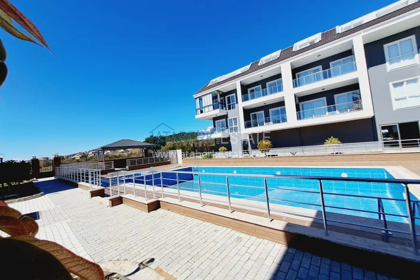 Furnished 2+1 apartment 250 meters from the sea — Alanya, Incekum district 4