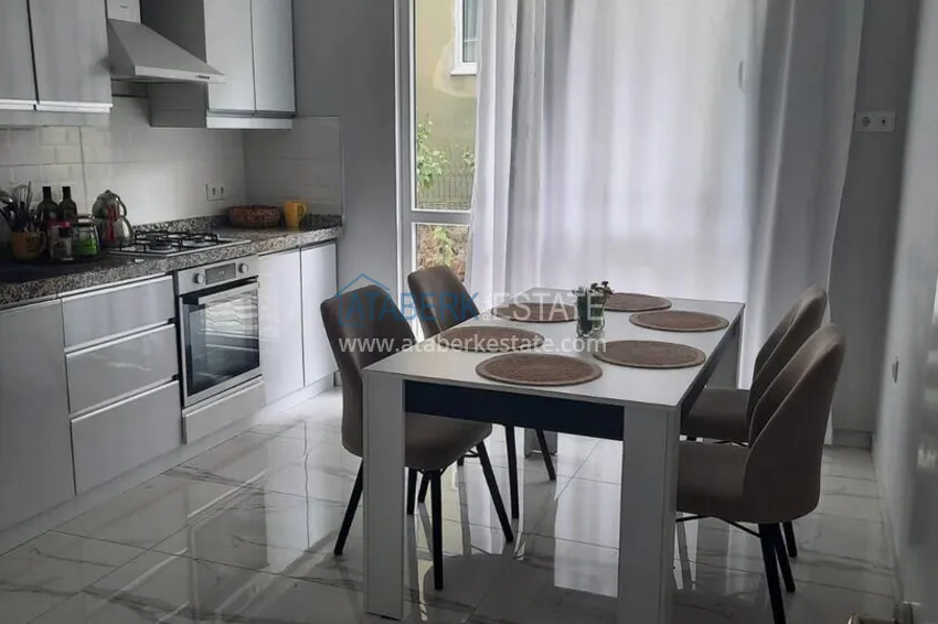 Purchase Three-room city apartment with furniture and a separate kitchen in the center of Alanya 4