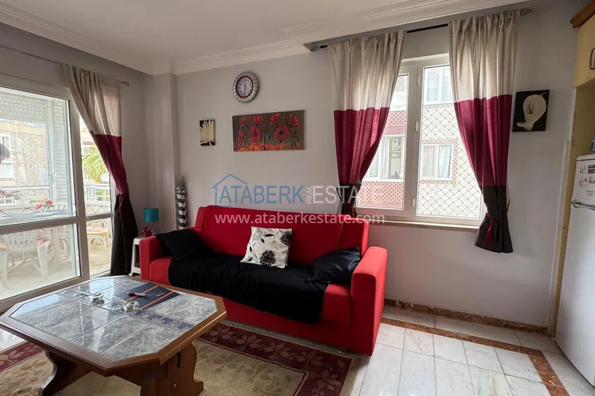 Kupuj Umeblowane mieszkanie 1+1 odpowiednie na zezwolenie na pobyt — Alanya, dzielnica Oba, 300 metrów od morza 5