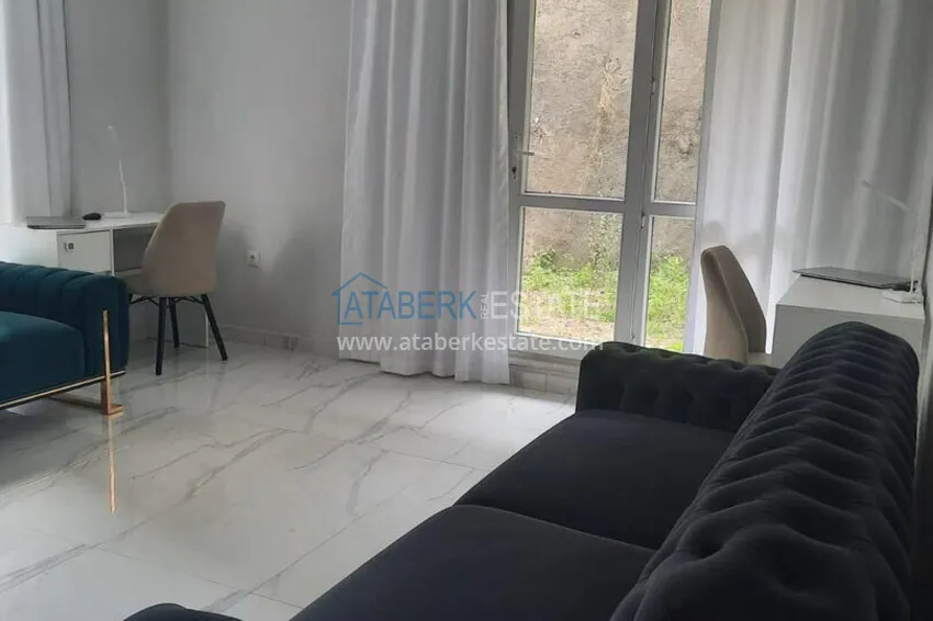Purchase Three-room city apartment with furniture and a separate kitchen in the center of Alanya 8