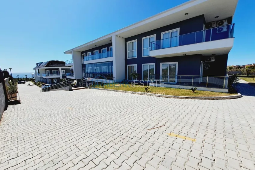 Furnished 2+1 apartment 250 meters from the sea — Alanya, Incekum district 9