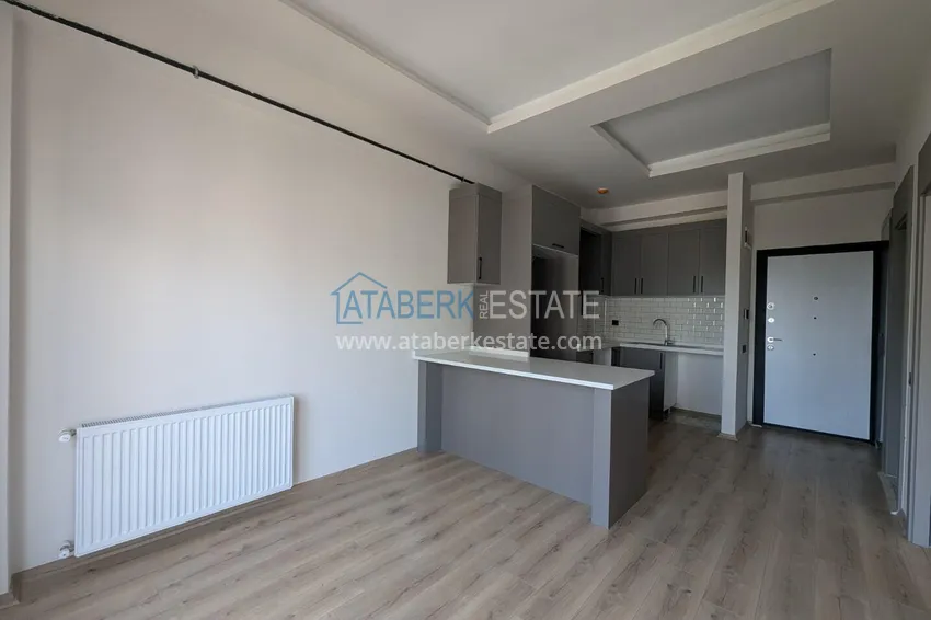 Purchase Apartment 1+1 with sea view just 300 meters from the sea - Mersin, Tomuk district 1 