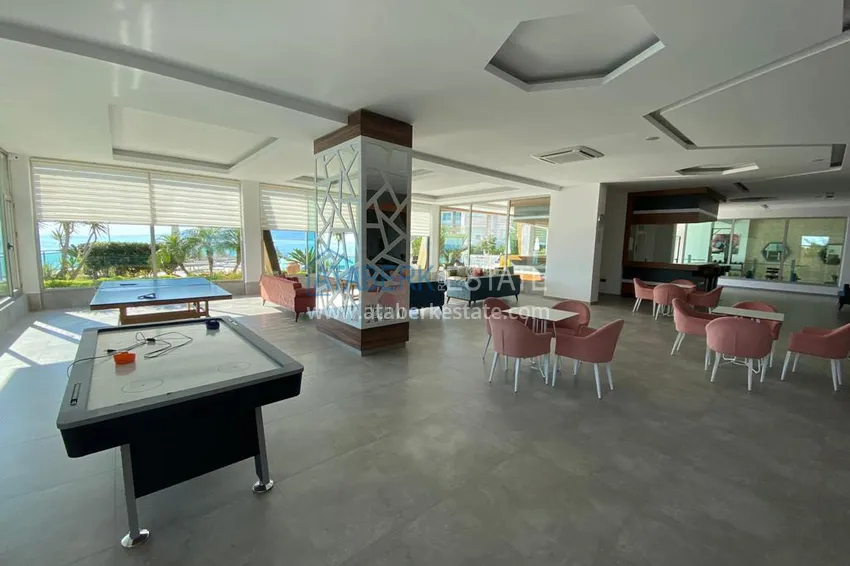 Furnished apartment 1+1 with sea view in luxury complex - Kargycak, first coast line 18 