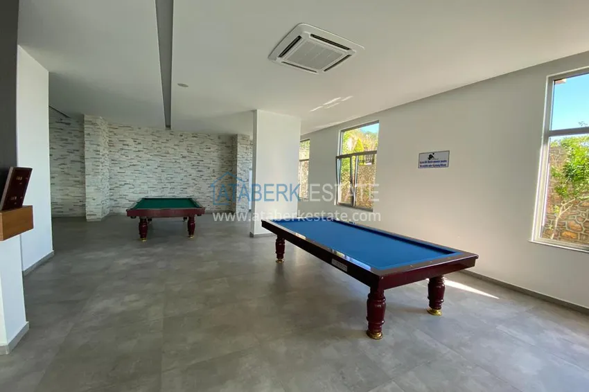 Furnished apartment 1+1 with sea view in luxury complex - Kargycak, first coast line 19 